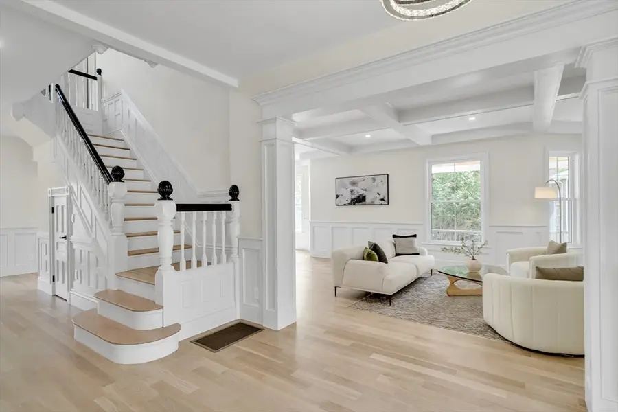 686 Centre St, Newton, MA 02458 - Image #2