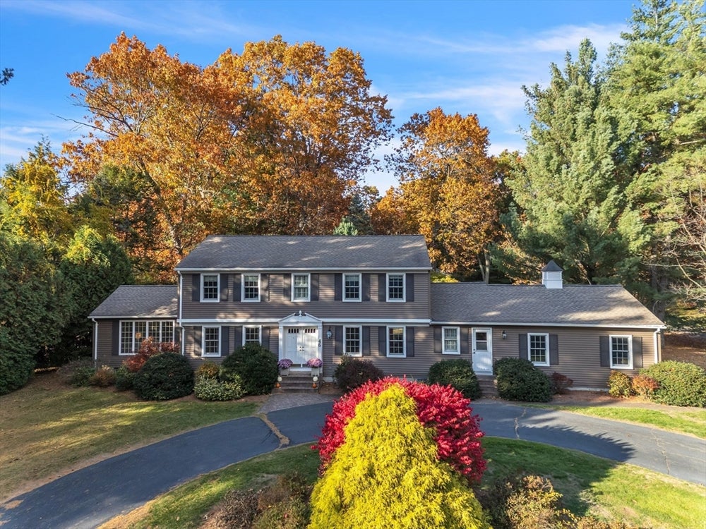 46 Northfield Road, Longmeadow, MA 01106 BHGRE