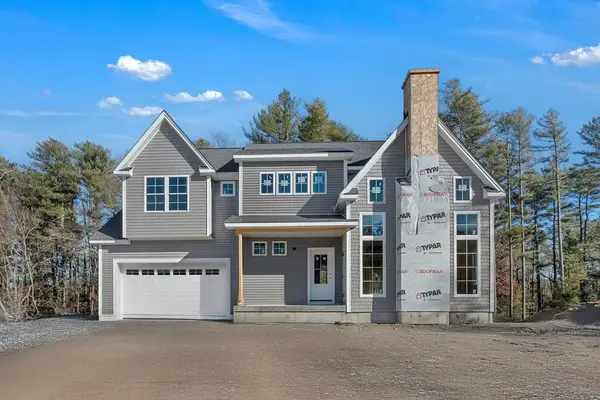 25 Columbine Rd, Rehoboth, MA 02769