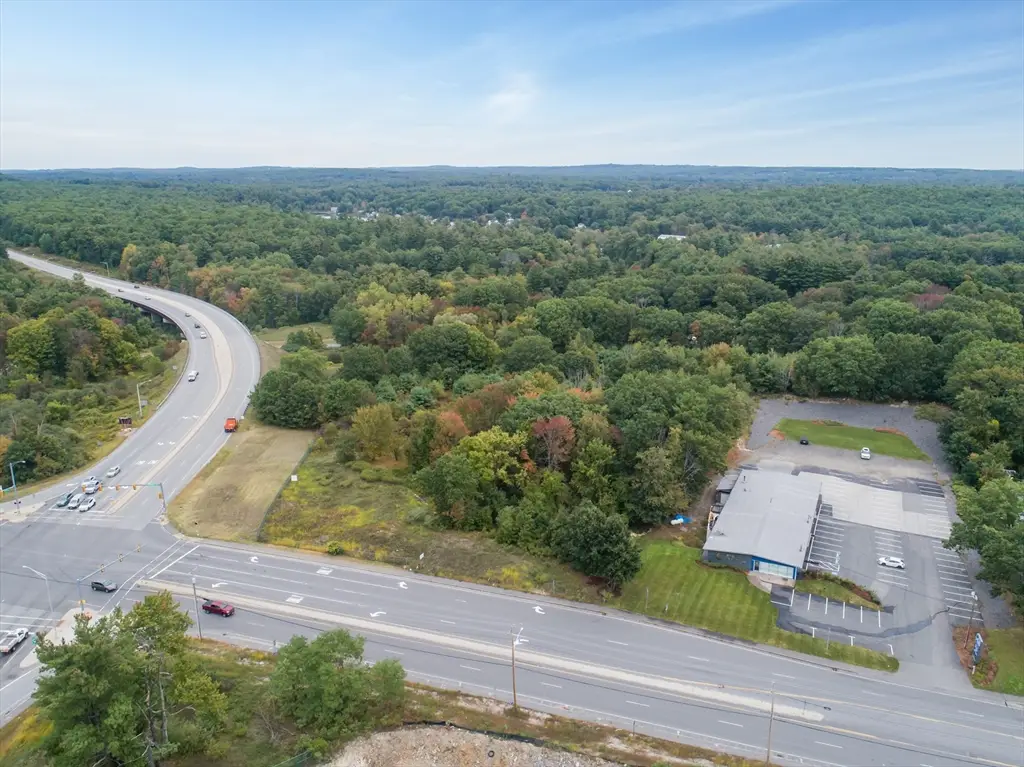 24 Rockingham Rd, Windham, NH 03087 - Image #1