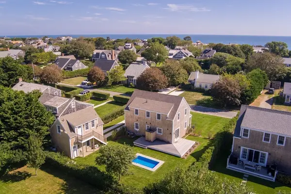 8 Sconset Ave, Nantucket, MA 02564