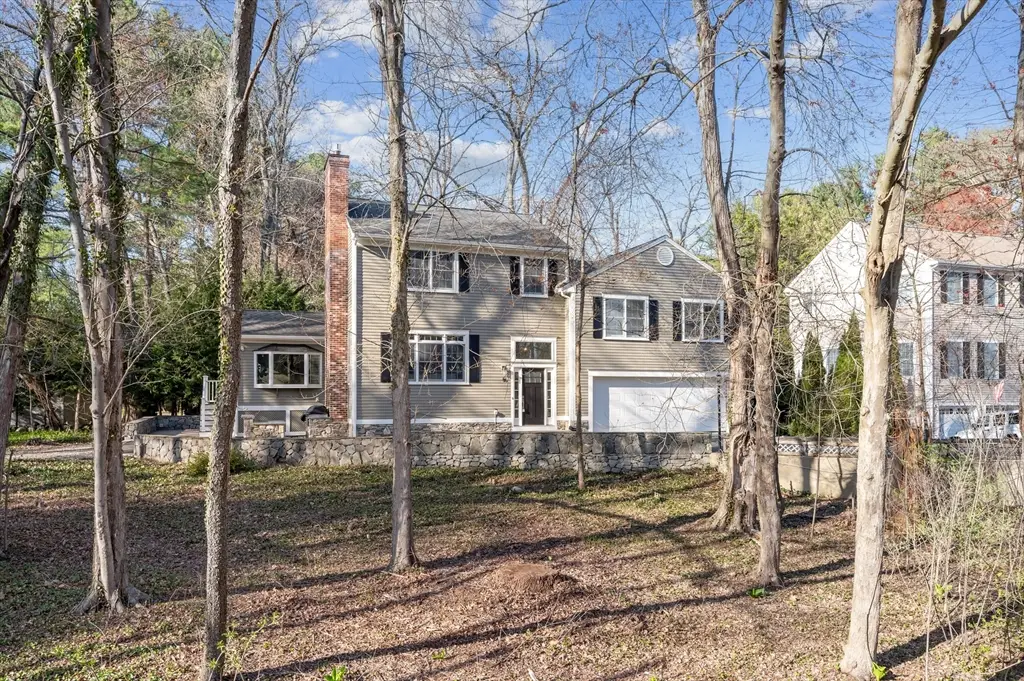 16 Nugent Lane, Reading, MA 01867 - Image #1