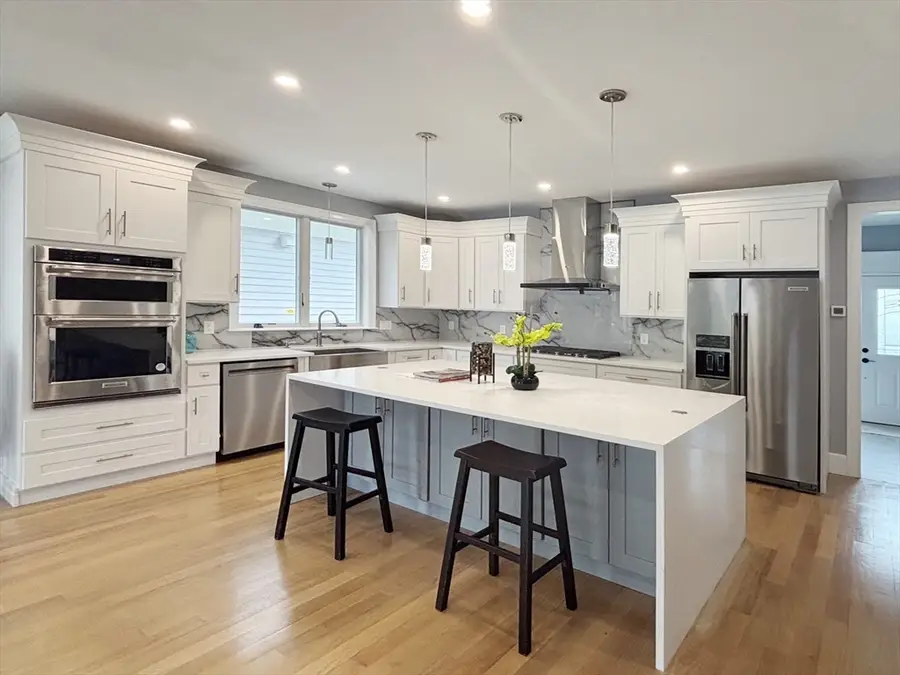 669 Boylston St, Newton, MA 02459 - #2