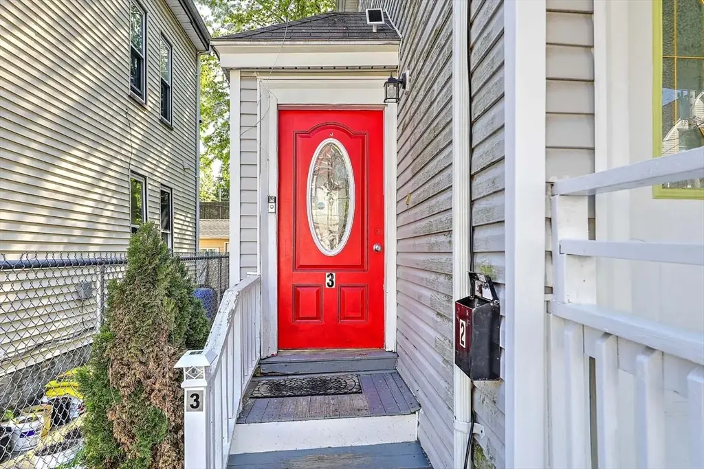 10 Westcott St #3, Dorchester Center, MA 02124 - Image #1