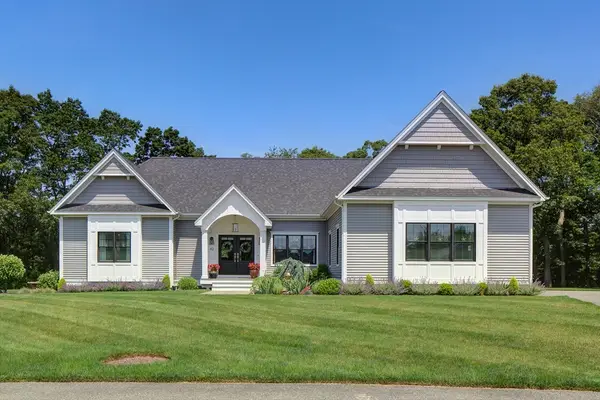 42 Aubin, Seekonk, MA 02771