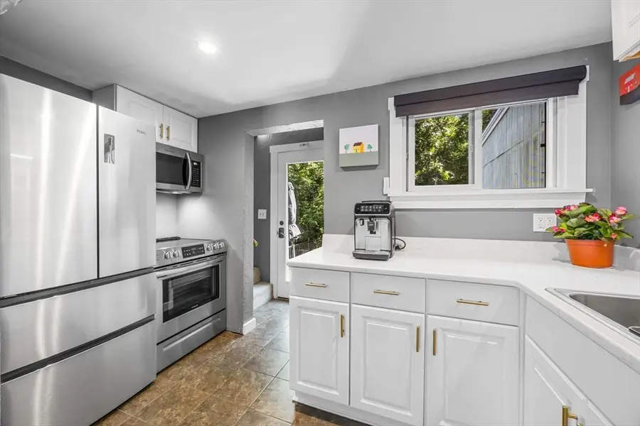 4 Bradford Acres Road #F, Provincetown, MA 02657 - Image #2