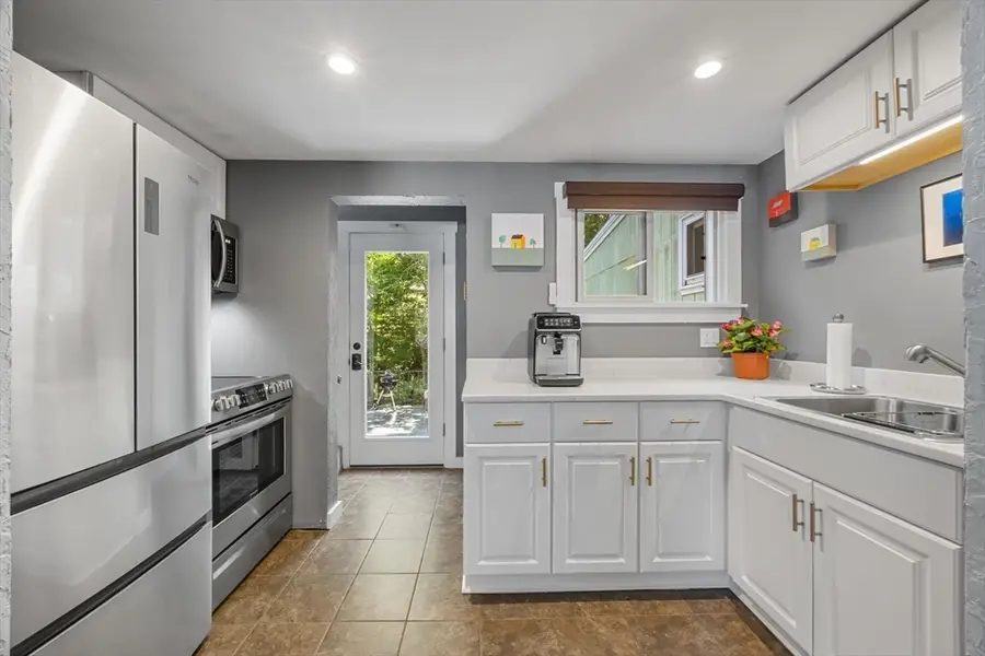 4 Bradford Acres Road #F, Provincetown, MA 02657 - Image #3