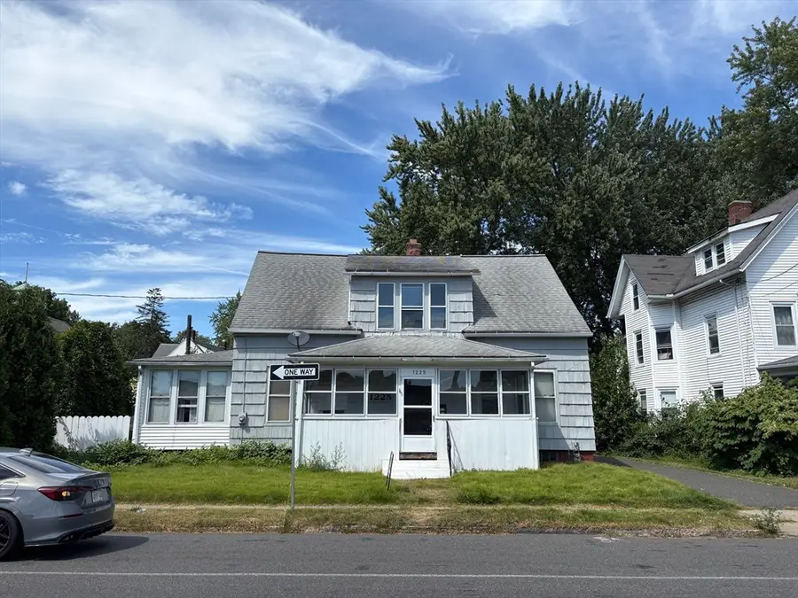 1225 Hampden St, Holyoke, MA 01040 - #2