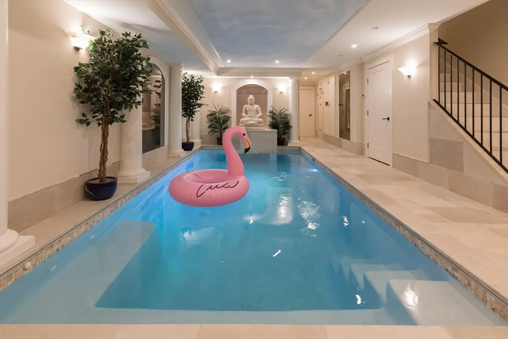 11 Chestnut Street, Boston, MA 02108 - #1