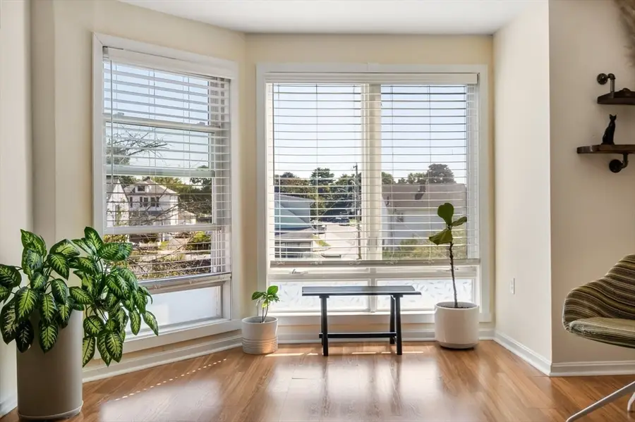 314 Riverside Ave #305, Medford, MA 02155 - #3