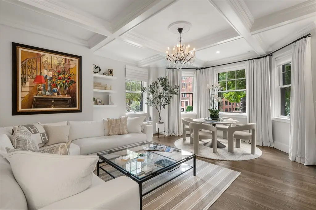 236 Beacon St #2A, Boston, MA 02116 - Image #1