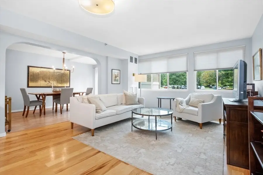 250 Hammond Pond Parkway #102N, Newton, MA 02467 - Image #2