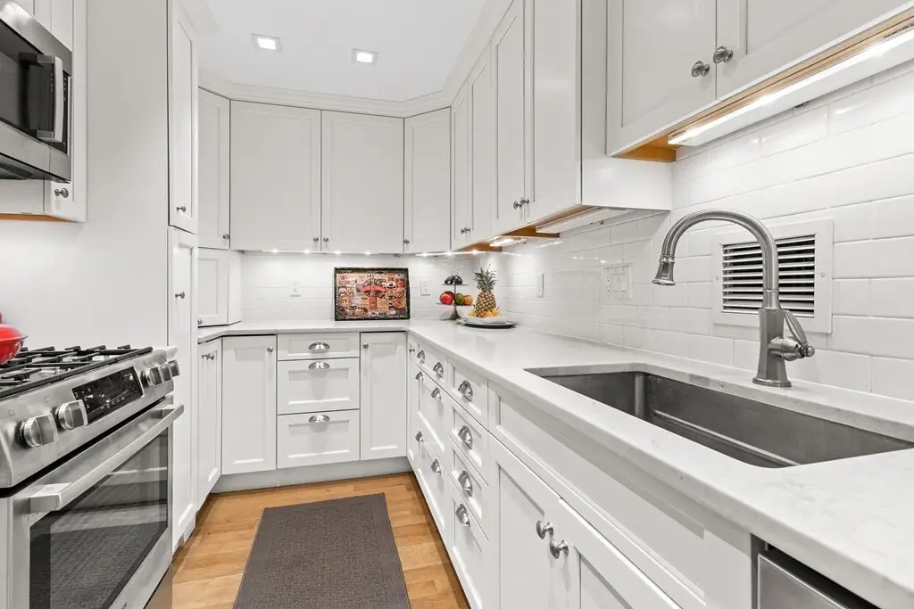 85 East India Row #9G, Boston, MA 02110 - #1