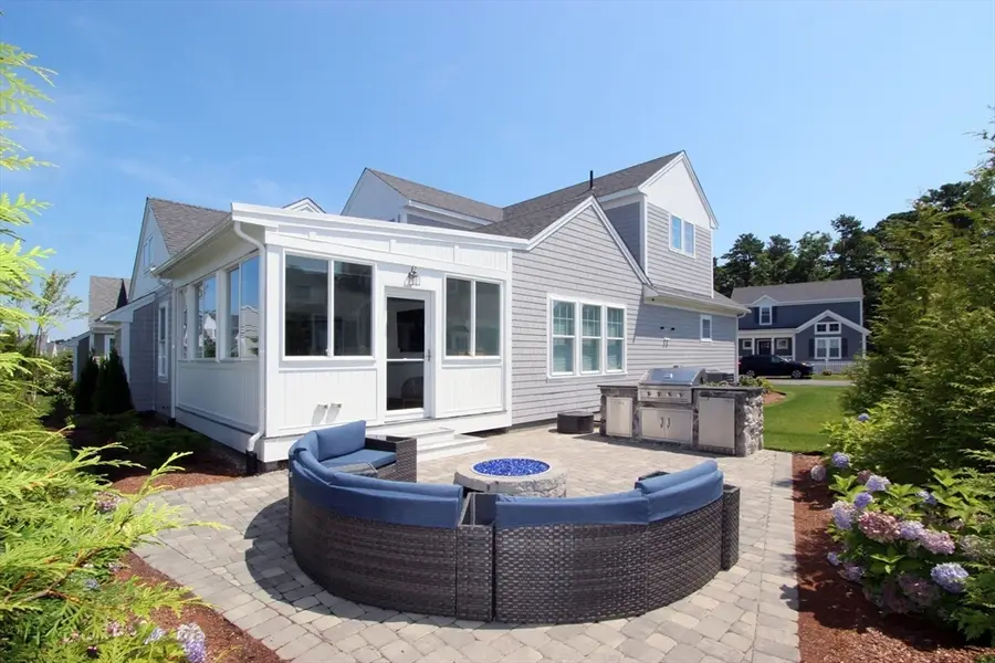 79 Cobblestone Cir, Mashpee, MA 02649 - Image #3