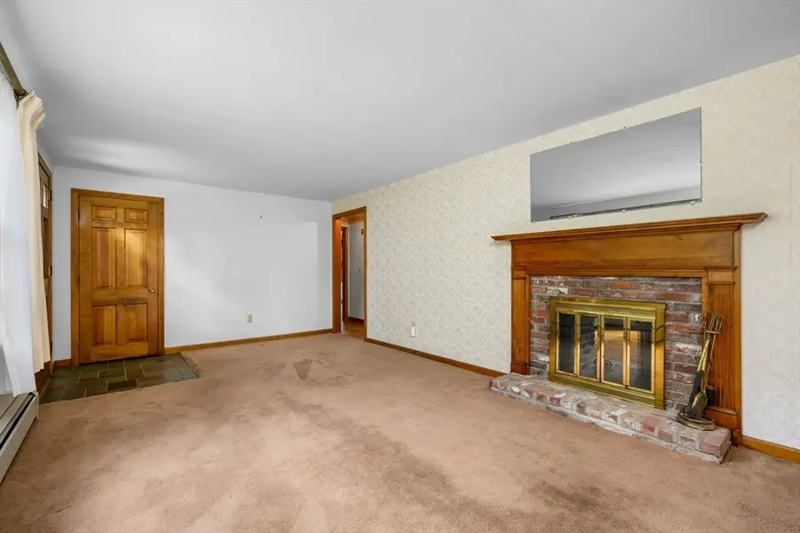 68 Seminole Dr, Yarmouth Port, MA 02675 - Image #3