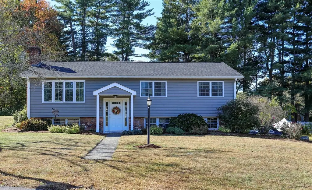 1 Doris Dr, North Grafton, MA 01536 - Image #1