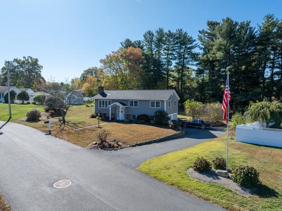 1 Doris Dr, North Grafton, MA 01536 - Image #3
