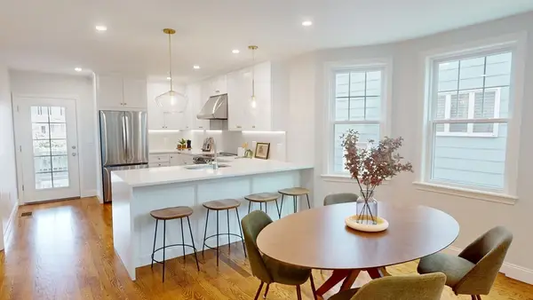 10 Lewis St #PH, Medford, MA 02155