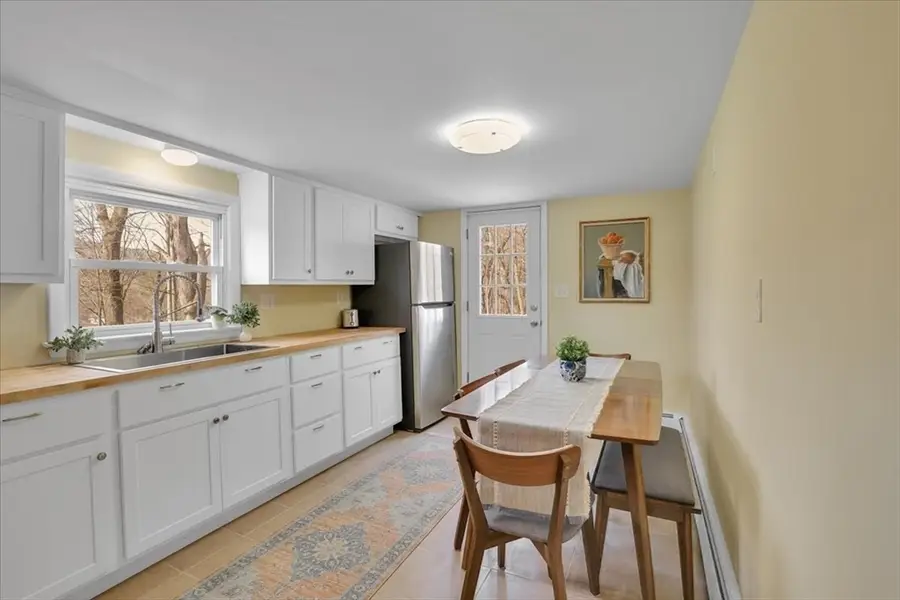 140 Highland Ave, Russell, MA 01071 - Image #3