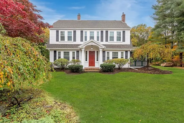 424 Great Rd, Stow, MA 01775
