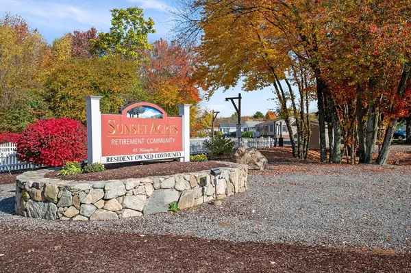 4 Garden Lane, Plainville, MA 02762