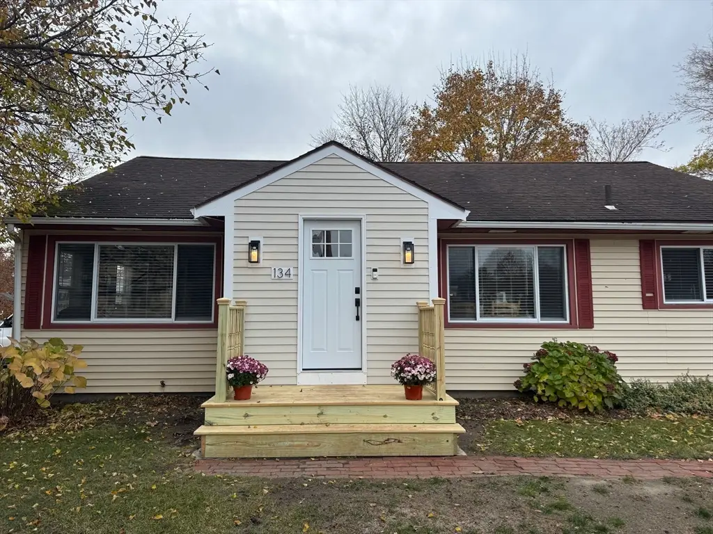 134 Haverhill, Methuen, MA 01844 - Image #1