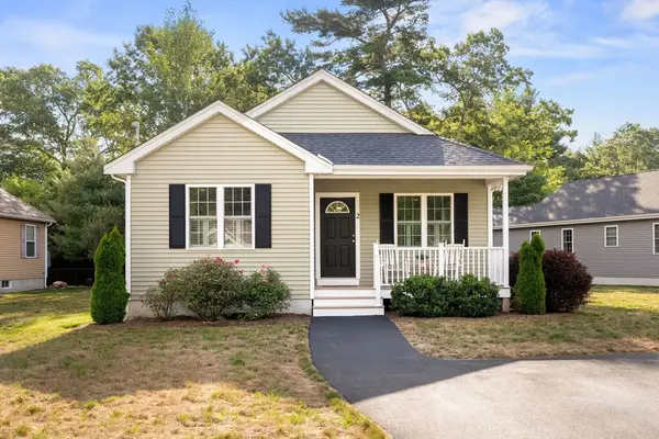 2 Magnolia Cir #2, East Bridgewater, MA 02333