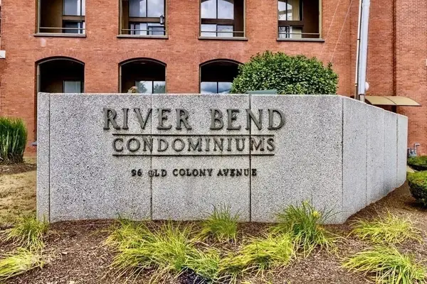 96 Old Colony Ave #227, Taunton, MA 02718