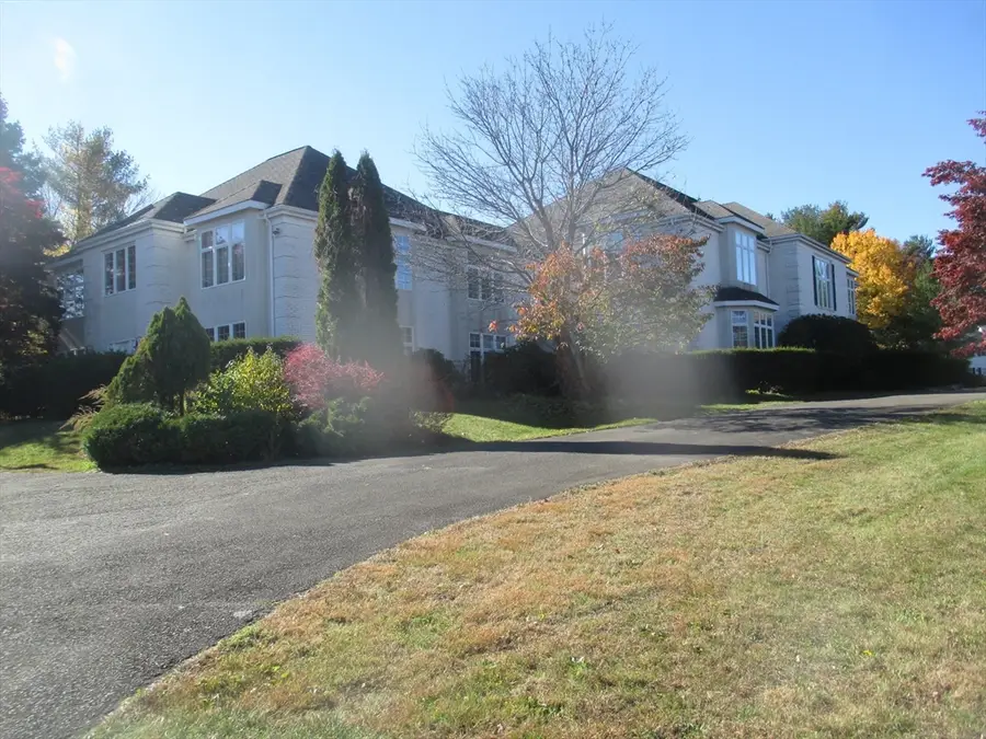 1 Navaho Dr, Canton, MA 02021 - Image #2