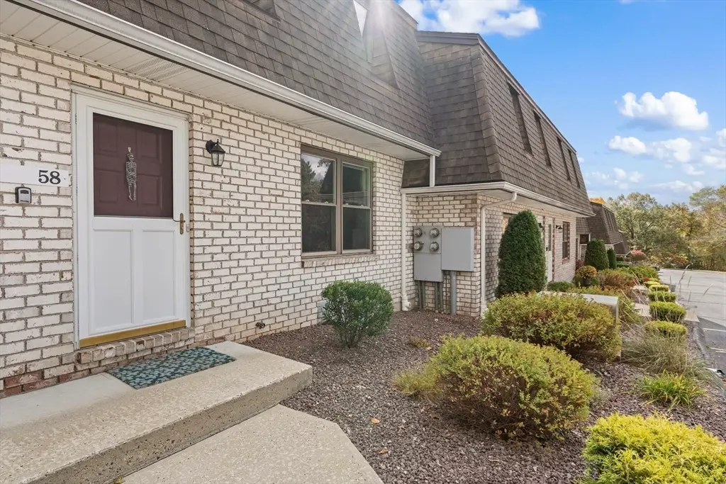 58 Granby Hts #58, Granby, MA 01033 - Image #1