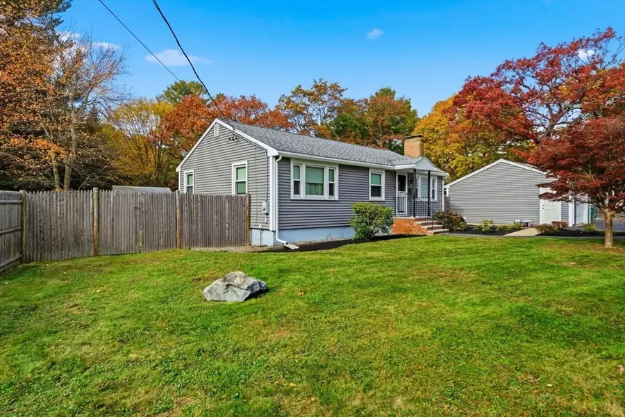 3 Bradford Rd, Reading, MA 01867 - Image #2