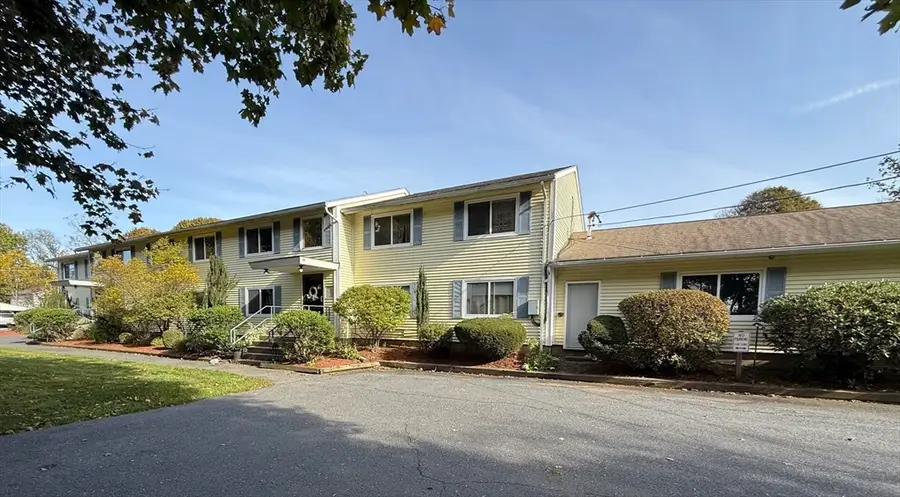 38 Lane Avenue #B, Clinton, MA 01510 - Image #2