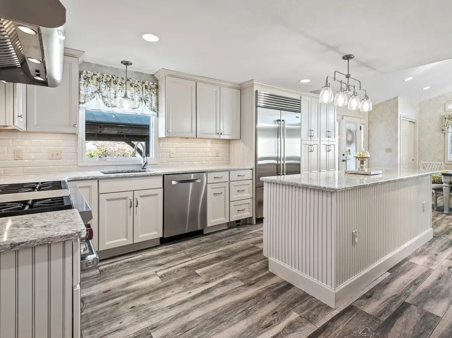 157 Wildwood Ave, Springfield, MA 01118 - Image #3