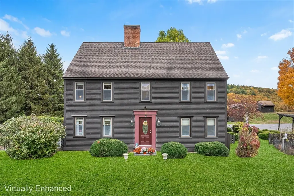 4 Lincoln St, Lunenburg, MA 01462 - Image #1