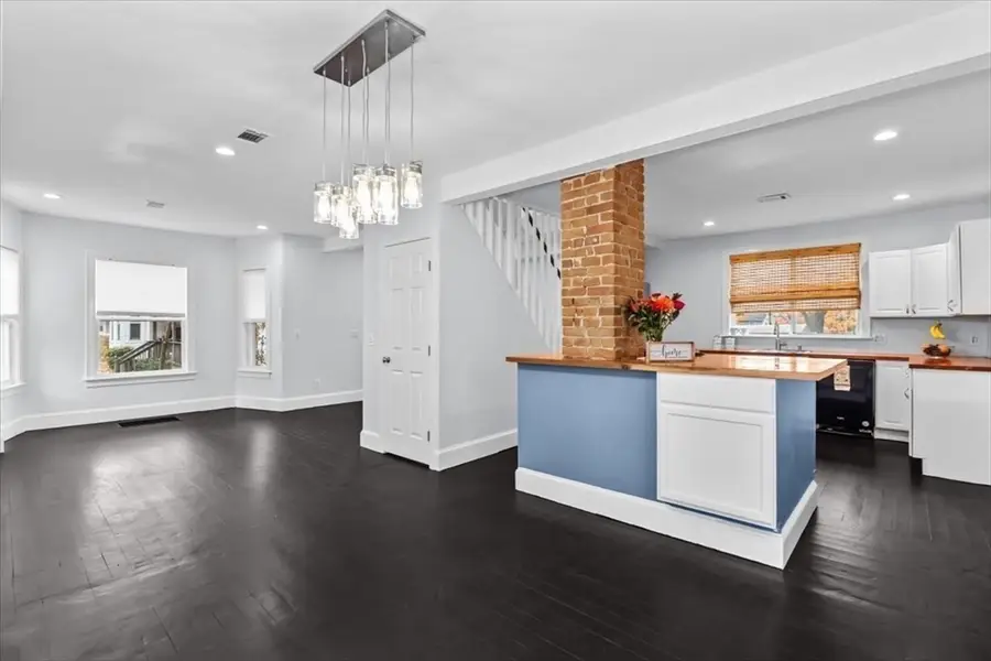 721 Pleasant Street, Brockton, MA 02301 - Image #3