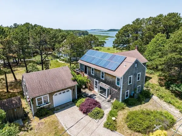 95 Barker St, Wellfleet, MA 02667