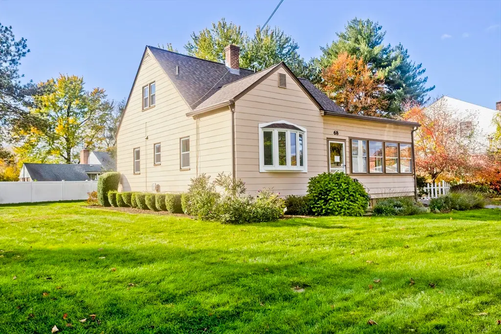 68 7th Ave, Chicopee, MA 01020 - Image #1