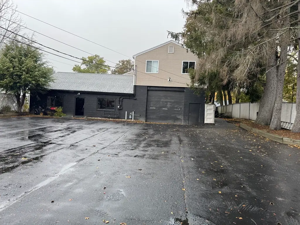 75 Lincoln St, Marlborough, MA 01752 - Image #1