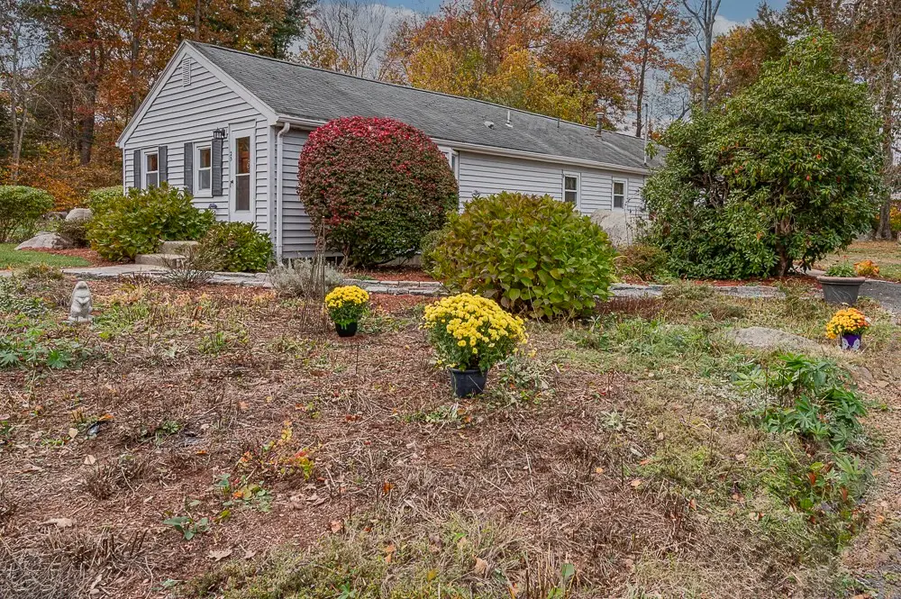 25 Valley Road, Holbrook, MA 02343 - Image #1