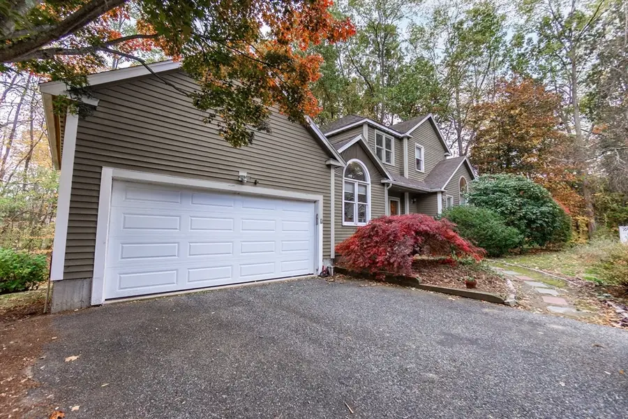 2 Grove St, Framingham, MA 01701 - Image #2
