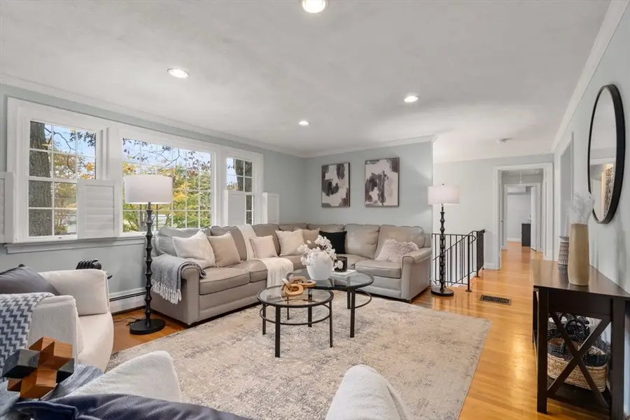 15 Belknap Rd, Medfield, MA 02052 - Image #3