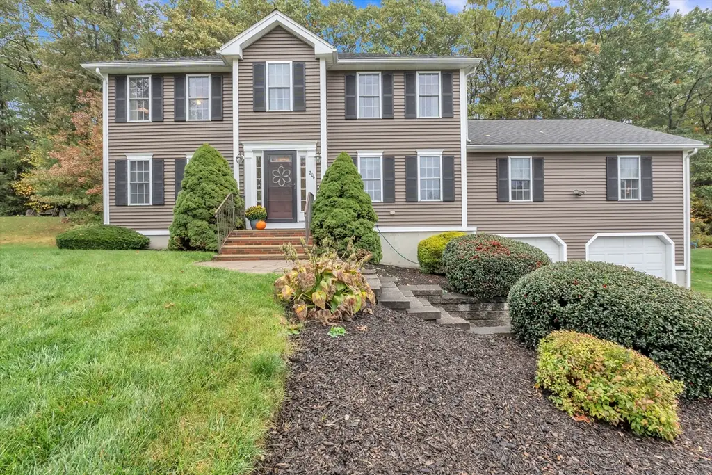 206 Wachusett St, Holden, MA 01520 - Image #1