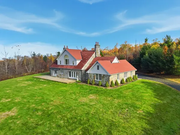 31 T Peck Rd, Monson, MA 01057