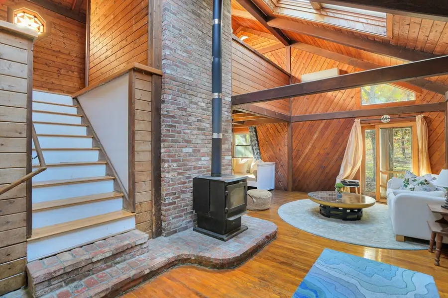 25 Vineyard Meadow Farms Rd., West Tisbury, MA 02575 - Image #2