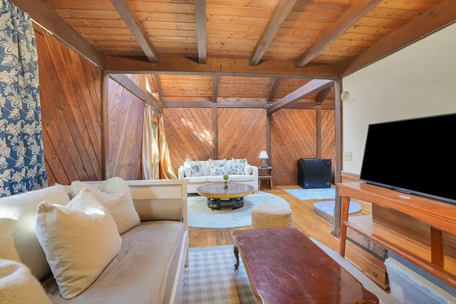 25 Vineyard Meadow Farms Rd., West Tisbury, MA 02575 - Image #3