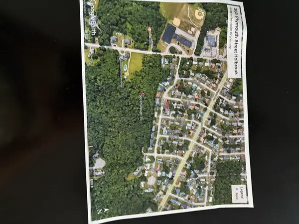 360 Plymouth St, Holbrook, MA 02343