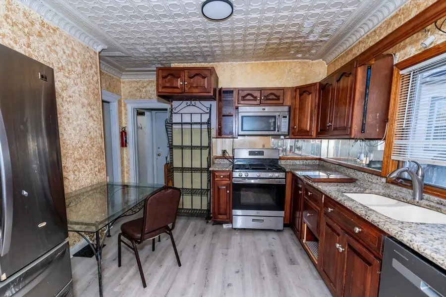 17 Garland Ave, Malden, MA 02148 - Image #2