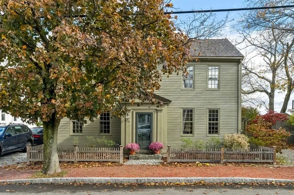 288 Merrimac St, Newburyport, MA 01950 - Image #1