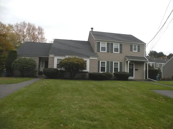 18/20 Will Drive, Canton, MA 02021