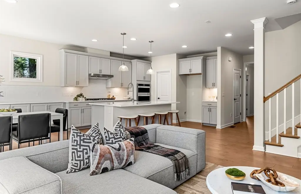 15 Sandtrap Circle #13, Walpole, MA 02081 - Image #1